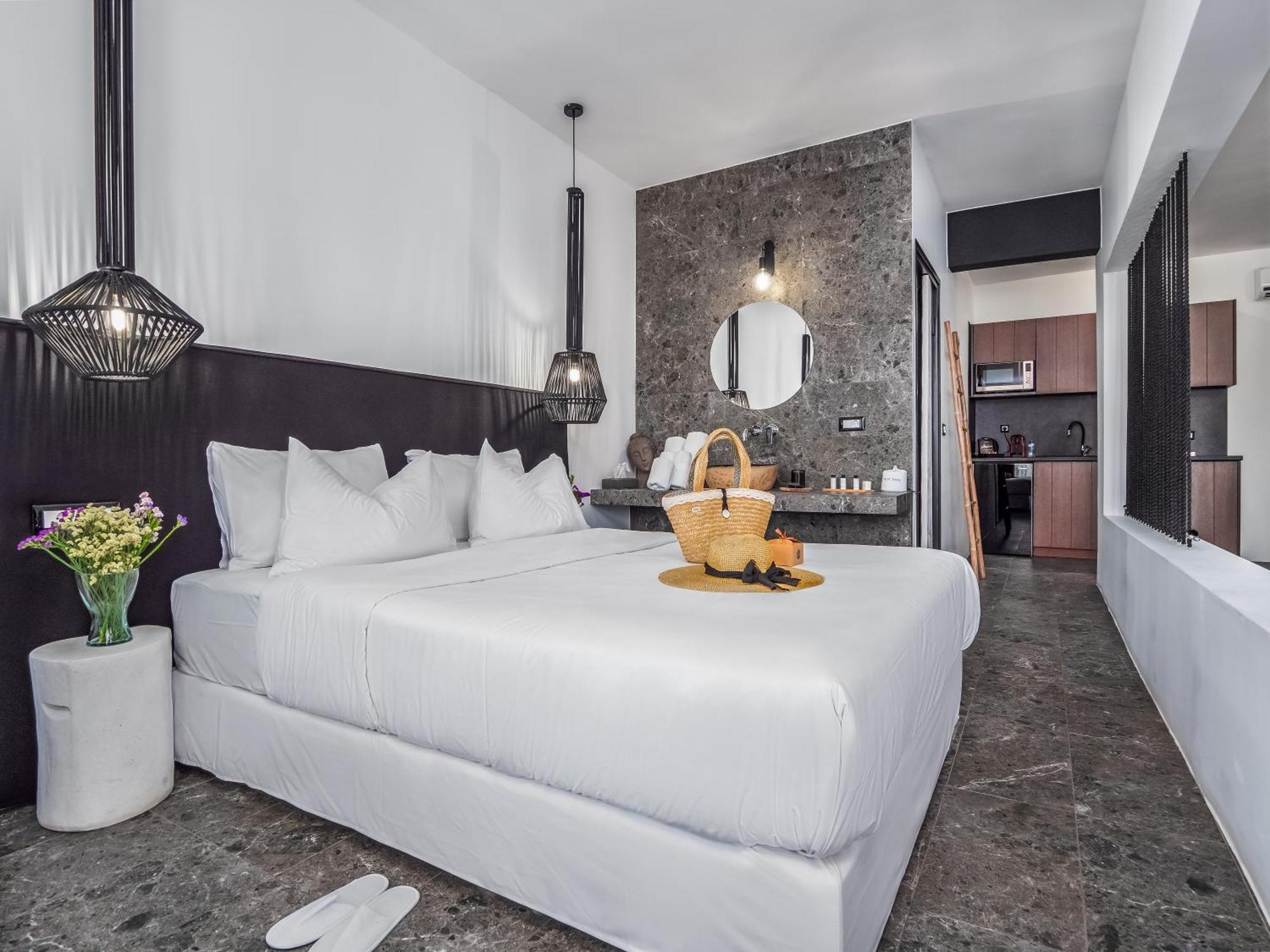 Kalypso Suites Hotel - Adults Only Elounda Exteriör bild